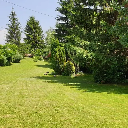 Country House Garden Casa de Campo Rakovica