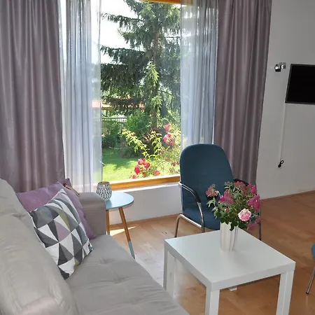 Casa de Campo Country House Garden Rakovica